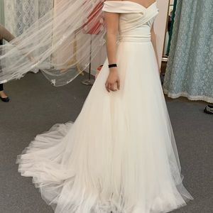 Bridal attachable skirt